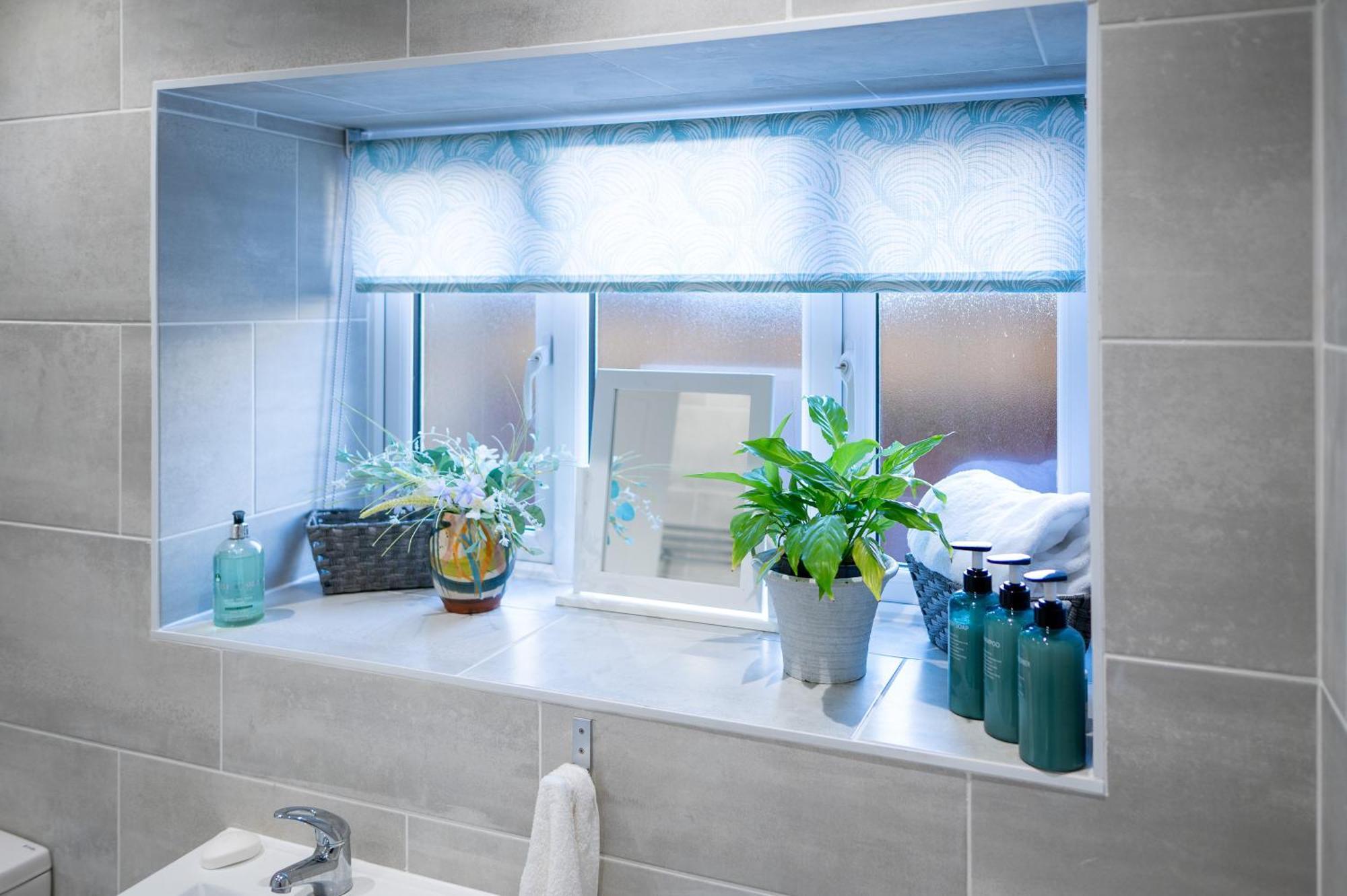 Bright And Spacious 2-bed *